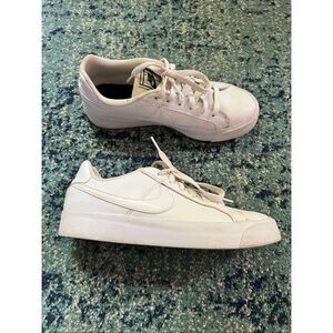 Nike Court Royale AC Athletic Sneaker Size 5.5 Style AO2810-102